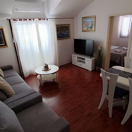 Apartman Beus Makarska Esterno foto