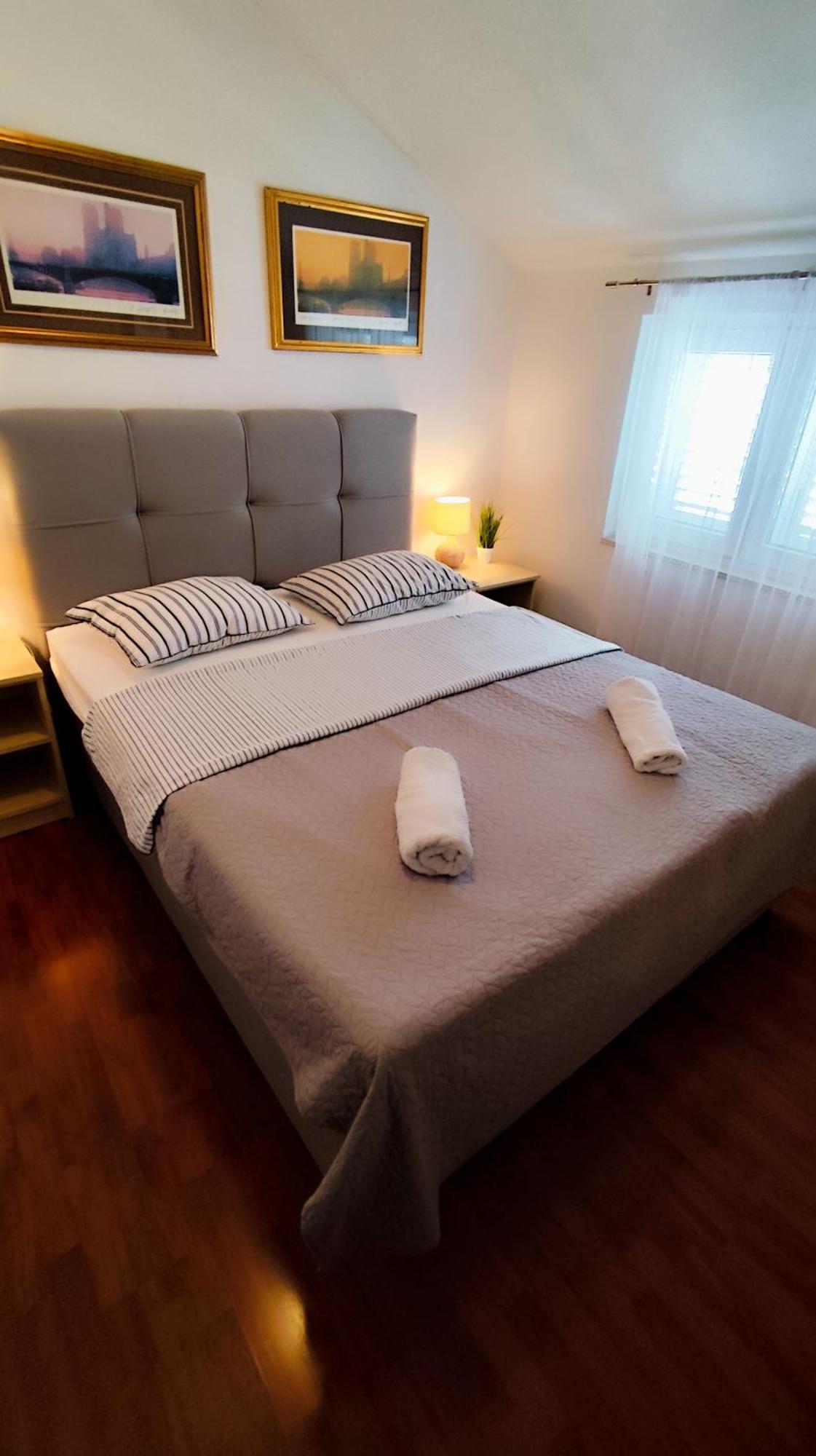 Apartman Beus Makarska Esterno foto