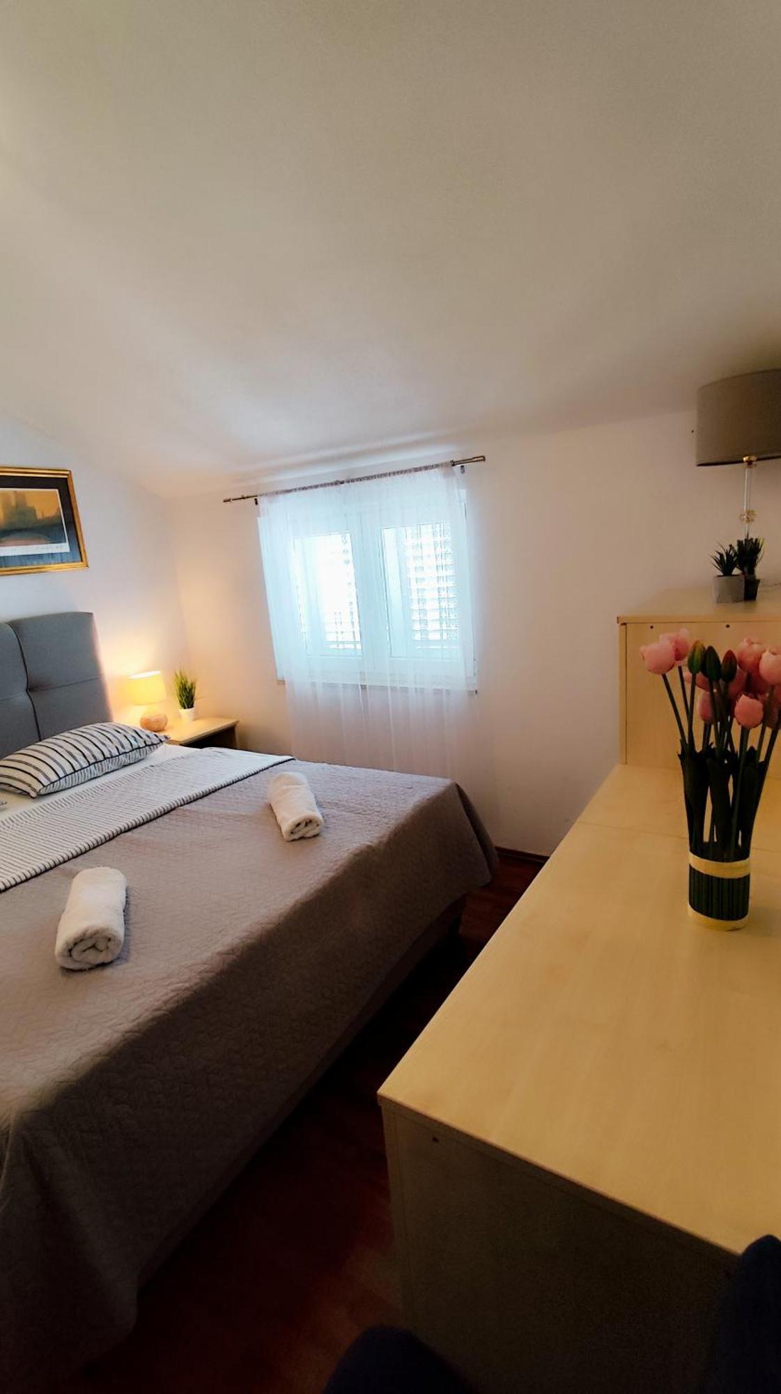 Apartman Beus Makarska Esterno foto